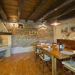 Rustic Casa Mazuli With Pool In