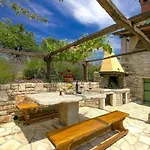 Rustic Casa Mazuli With Pool In * Grožnjan