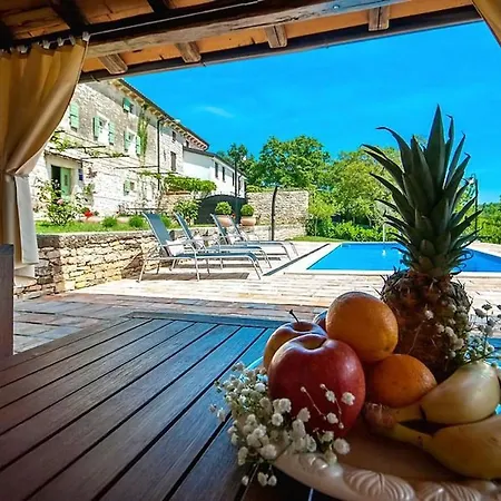 Rustic Casa Mazuli With Pool In * Grožnjan