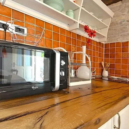 Rustic Casa Mazuli With Pool In Grožnjan